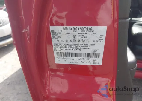 2010 Ford Escape Xlt z USA, uszkodzony, nr VIN 1FMCU0DG3AKB76938